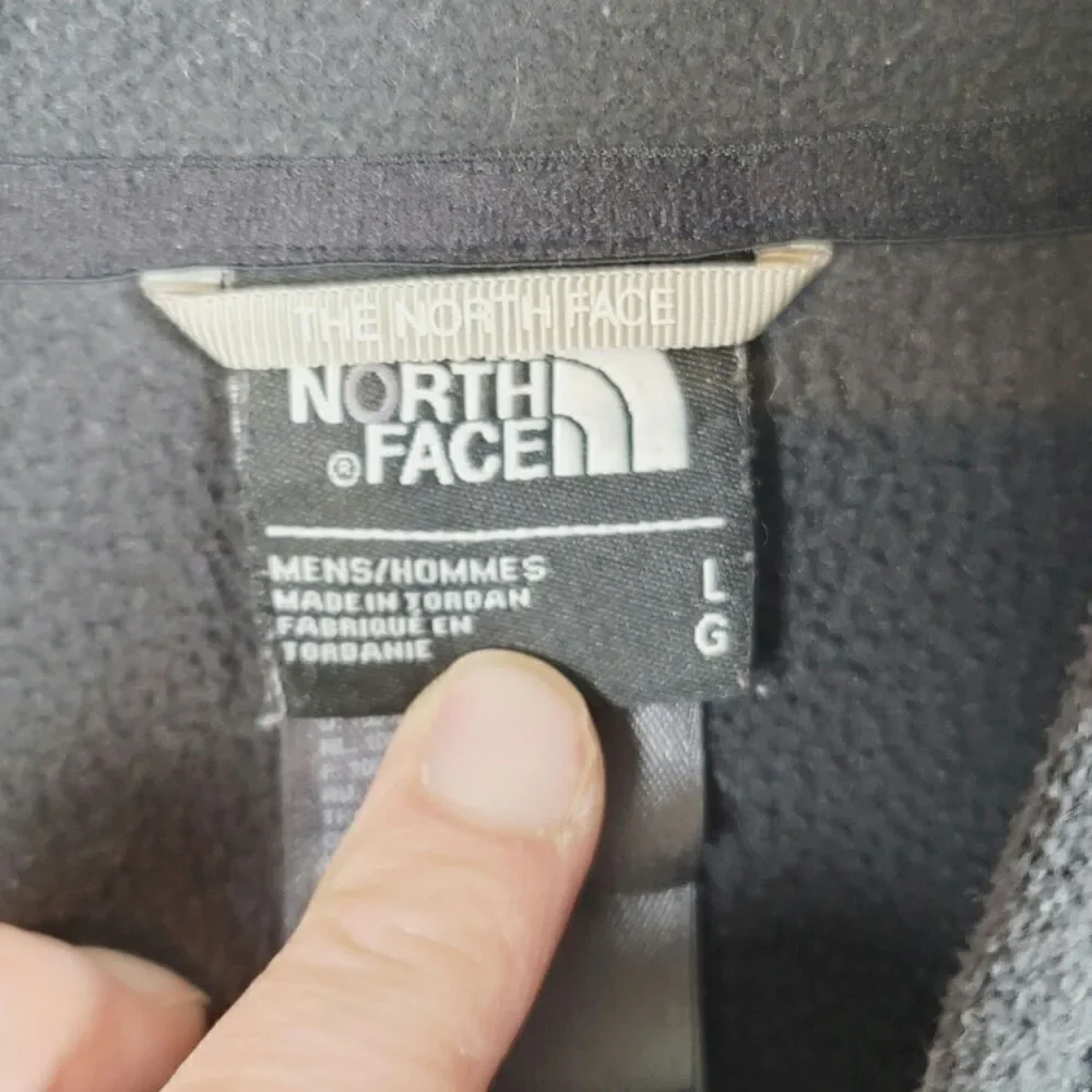 THE NORTH FACE 1/4 ZIP FLEECE IN BLACK, SZ LARGE